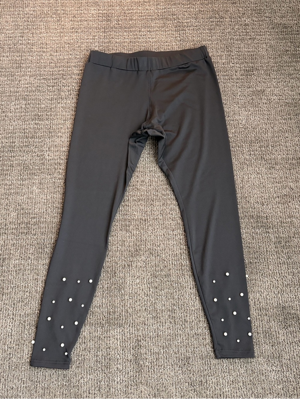 NWT BloomChic Faux Pearl Embellished Leggings Black - Size 10 - NEW